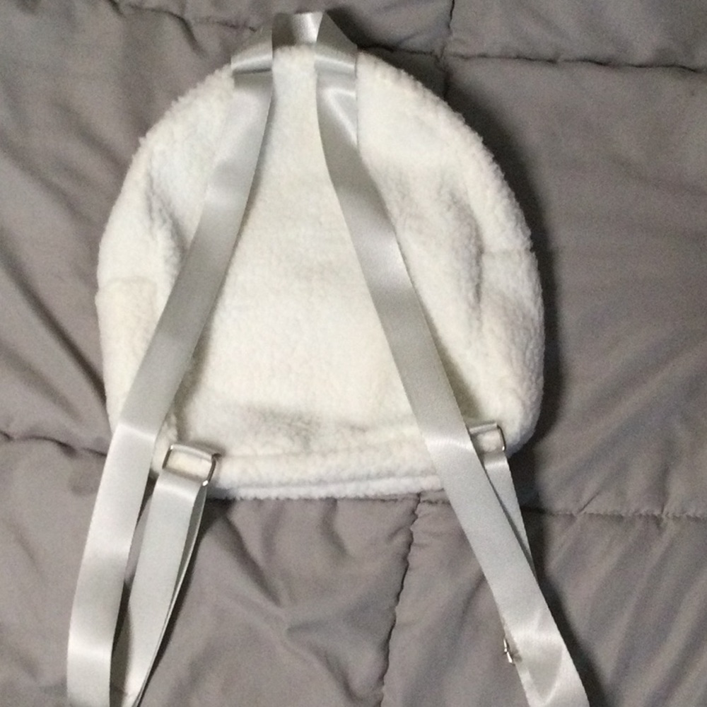mini white fluffy backpack - Picture 2 of 3